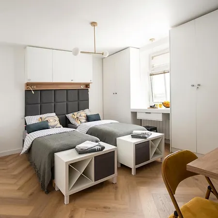 New City Break Stara Praga Koneser Zabkowska Metro Netflix Apartmán