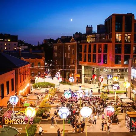 New City Break Stara Praga Koneser Zabkowska Metro Netflix Lägenhet *